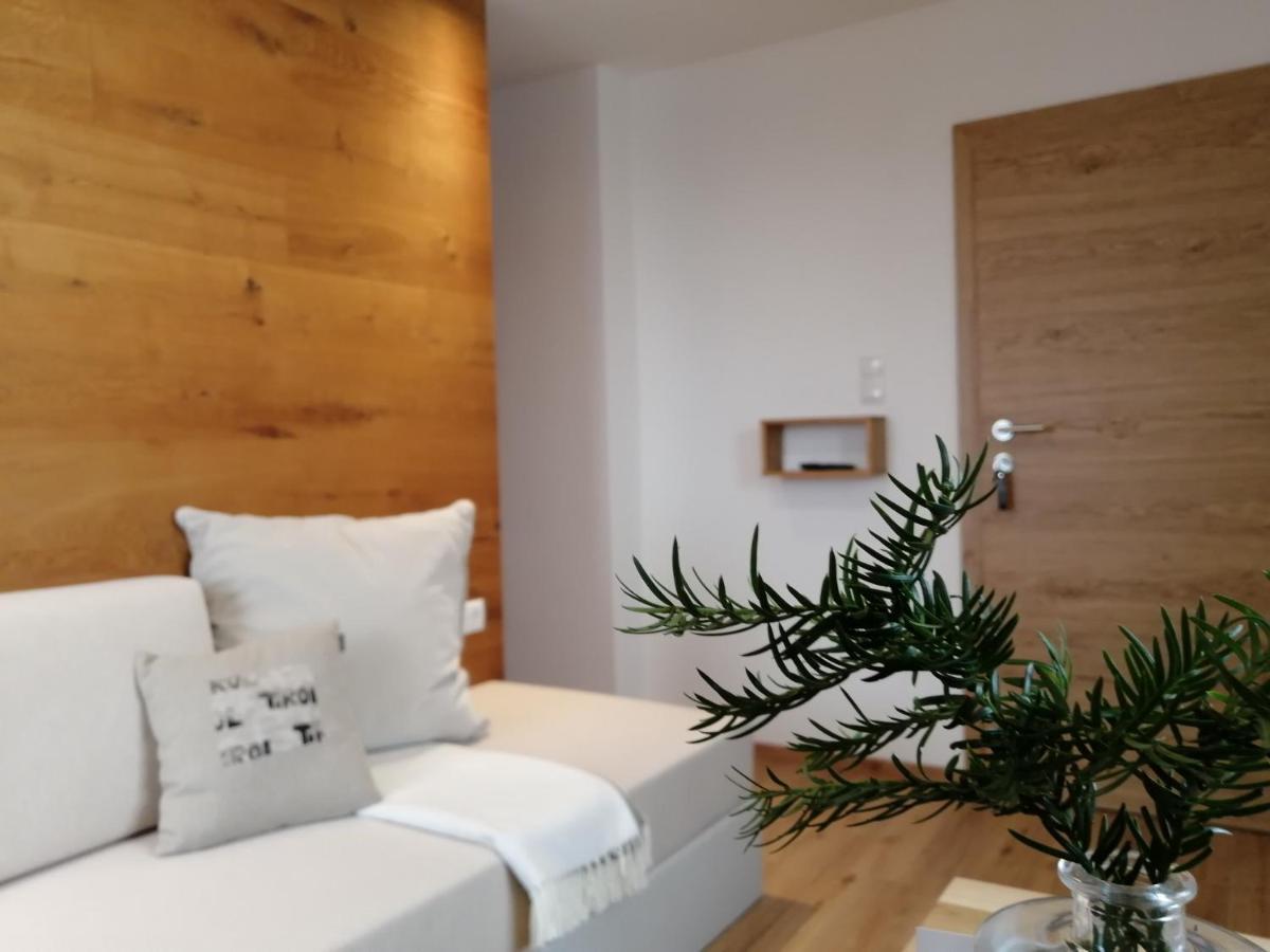 Huber - Das Tiroler B&B 奥贝朴菲斯 外观 照片